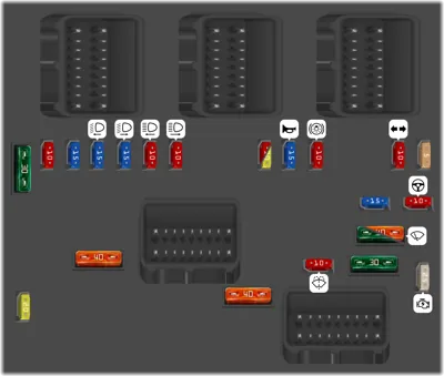 Diagrama de fusibles de Citroën C5 2011  Fusibles en el compartimento motor 