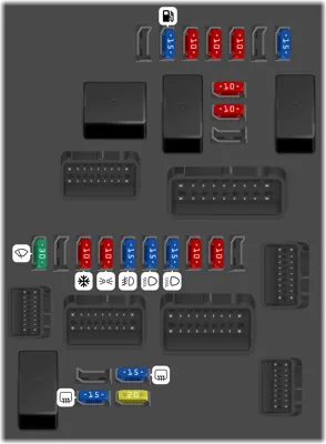 Diagrama de fusibles de Nissan Versa 2011 Caja de Fusibles del Compartimento del Motor 1